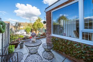 GARDEN- click for photo gallery
